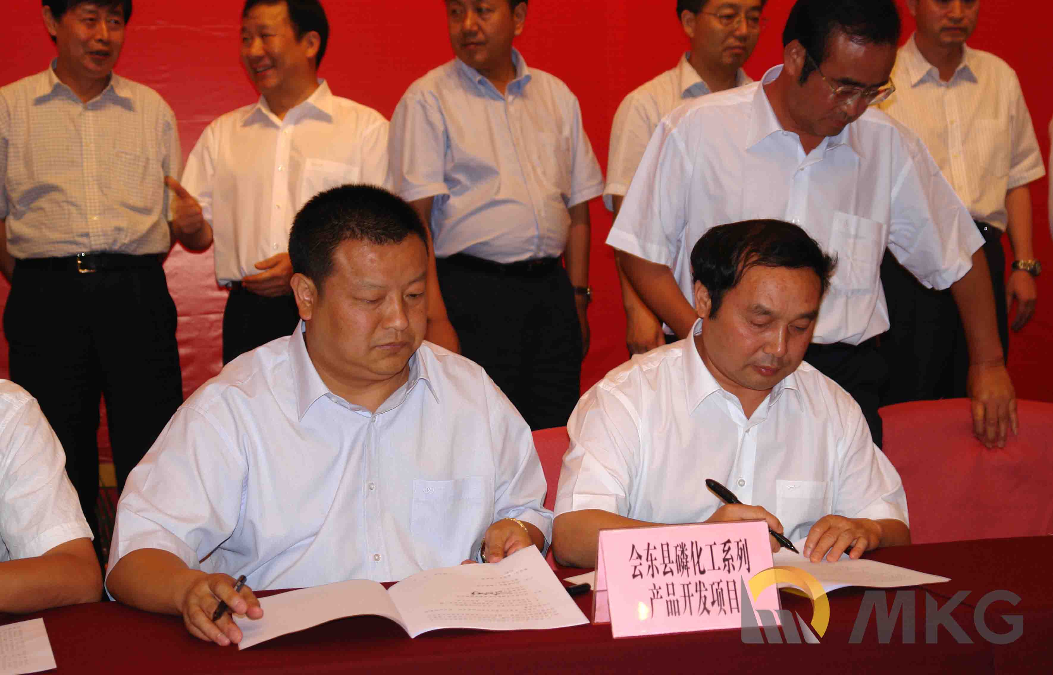 插入图片
