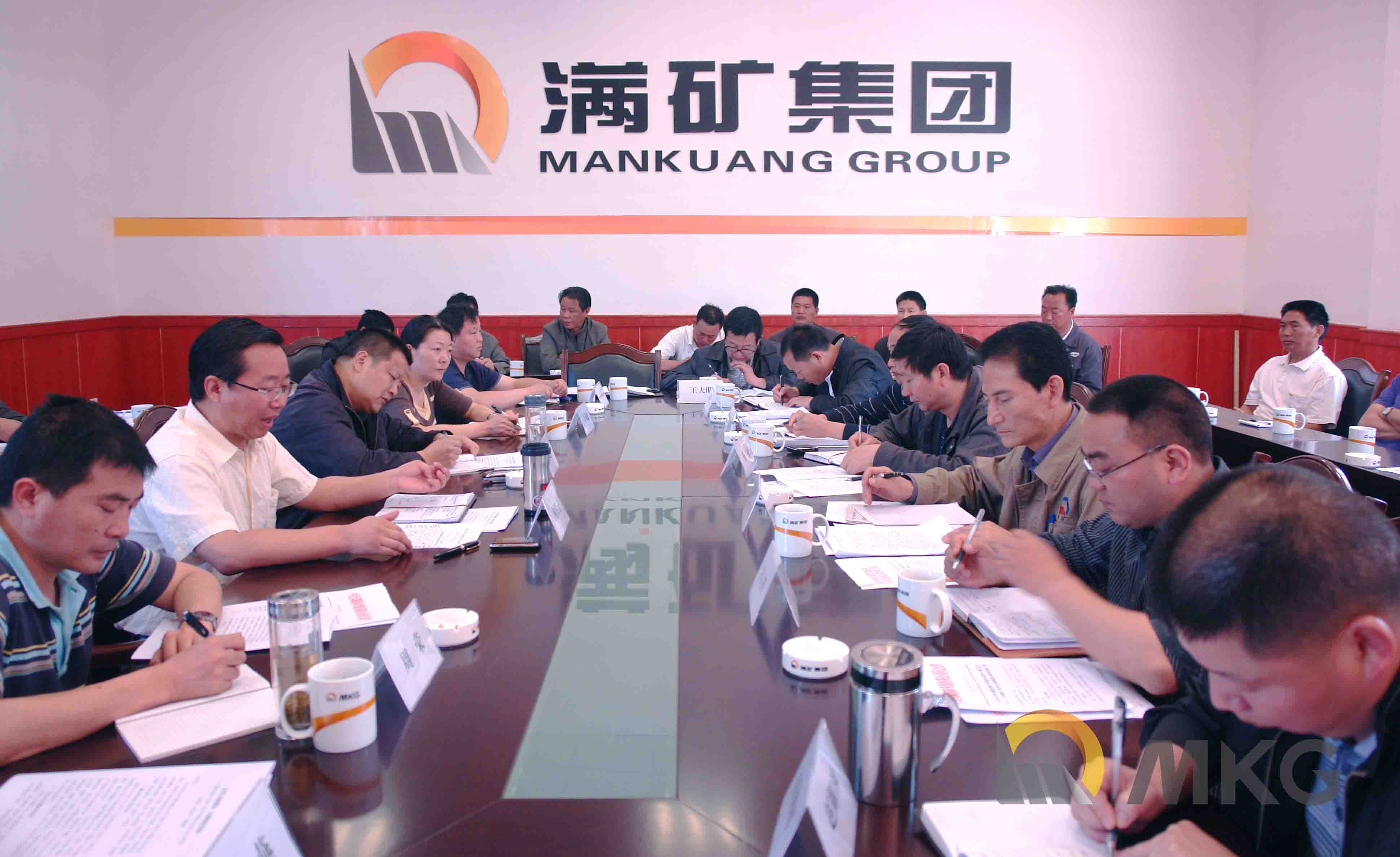 插入图片