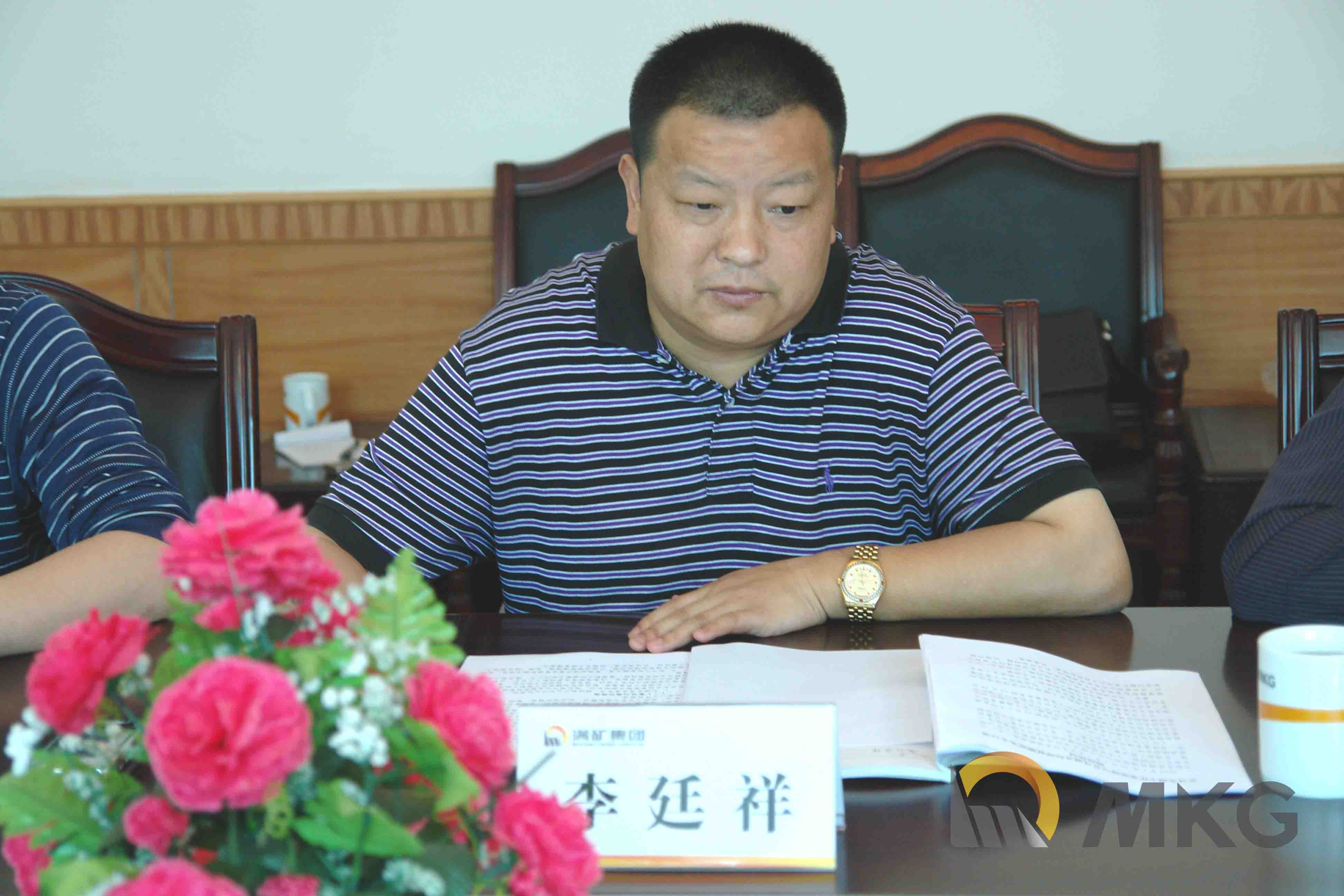 插入图片